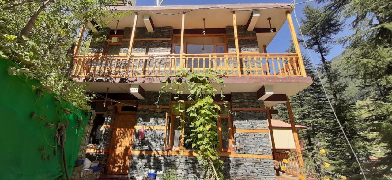 The Himalayan Heaven Leilighet Jibhi Eksteriør bilde